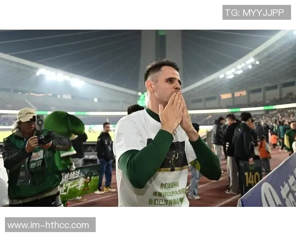 弗兰克期待欧冠之夜希望球迷共同营造热情主场氛围